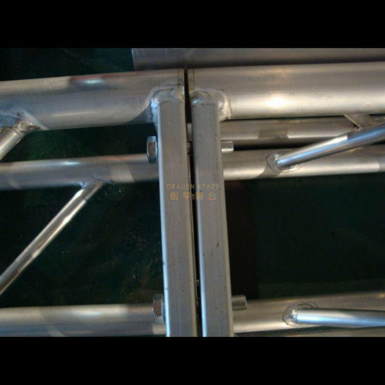 Treillis d'éclairage carré en aluminium