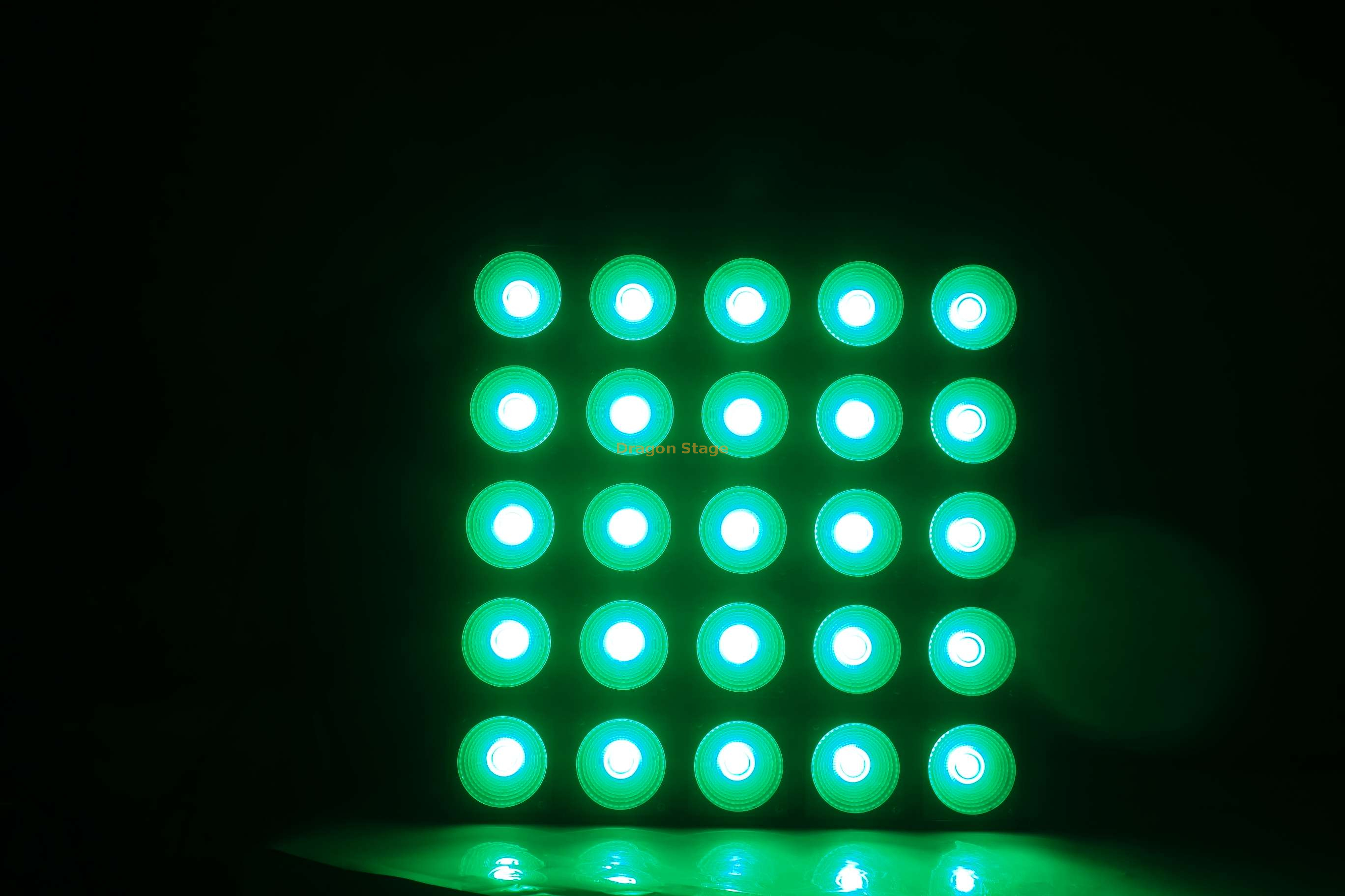 25 perles 30W 3 en 1 Matrix Light Led pour la décoration d'événements